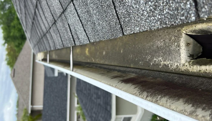 Gutter properly cleaned to represent the keyword clean gutter.