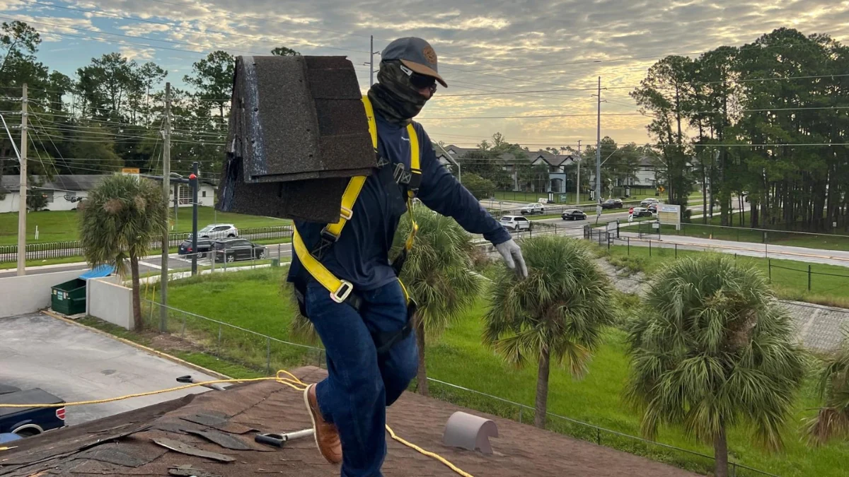 Pros and Cons of Asphalt Shingles for Homeowners