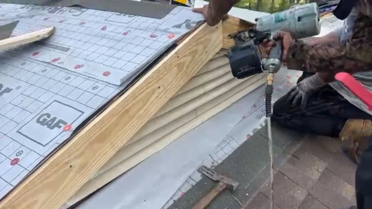 Florida Roof Replacement Timing: The Smart Move