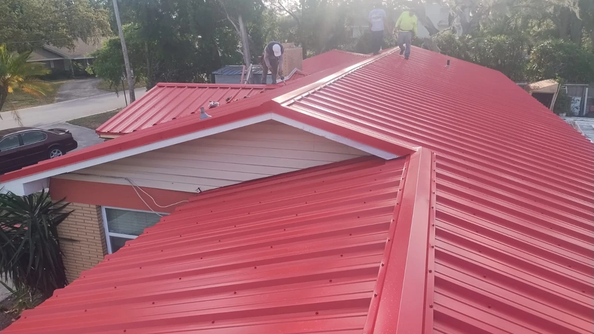 Are Metal Roofs Good in Florida? Pros, Cons & Cost